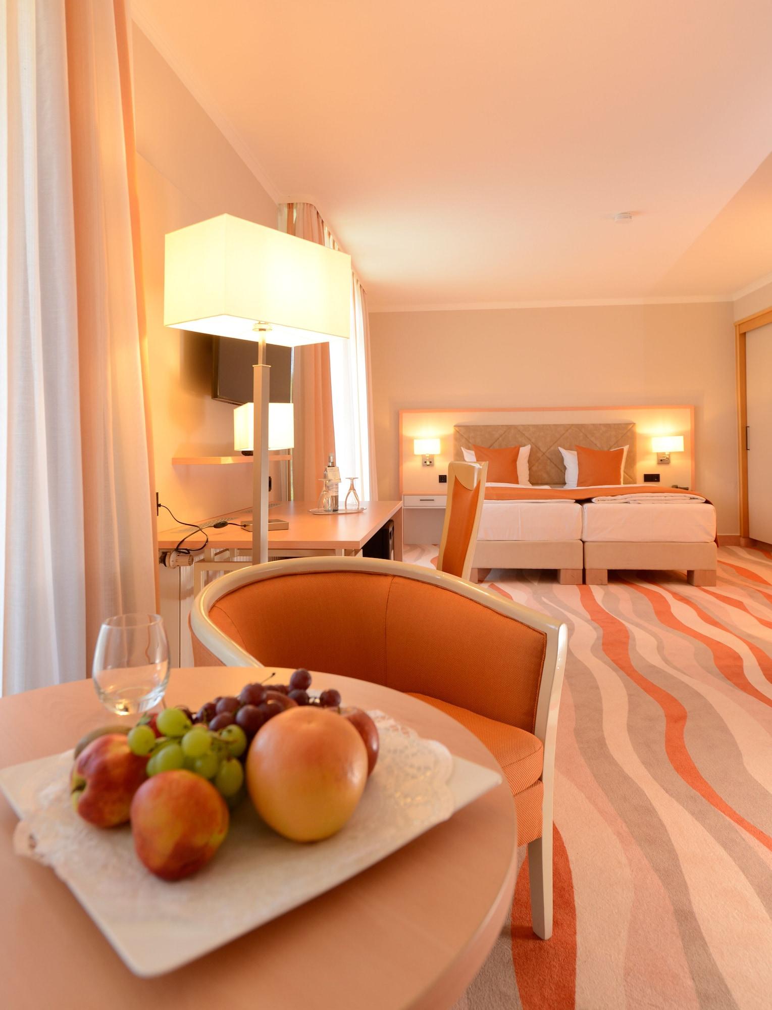 ท็อป คันทรีไลน์ เซโฮเทล กรอสเฮอร์ซอก ฟอน เมคเลนบวร์ค บอลเทนฮาเกิน Hotel บอลเทินฮาเกิน ภายนอก รูปภาพ