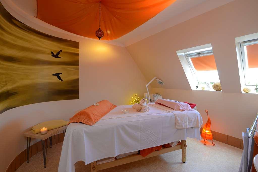 ท็อป คันทรีไลน์ เซโฮเทล กรอสเฮอร์ซอก ฟอน เมคเลนบวร์ค บอลเทนฮาเกิน Hotel บอลเทินฮาเกิน สิ่งอำนวยความสะดวก รูปภาพ