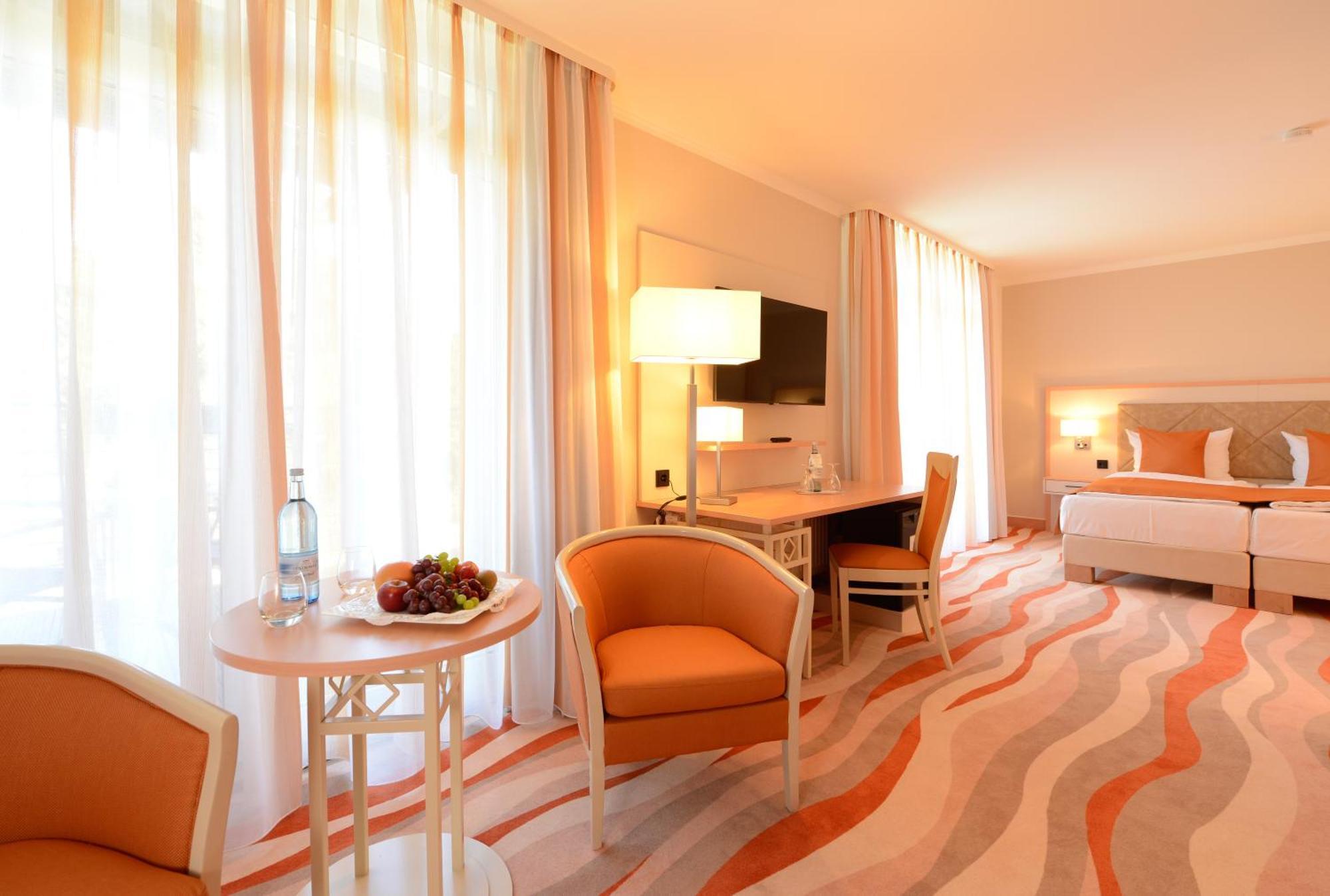 ท็อป คันทรีไลน์ เซโฮเทล กรอสเฮอร์ซอก ฟอน เมคเลนบวร์ค บอลเทนฮาเกิน Hotel บอลเทินฮาเกิน ภายนอก รูปภาพ