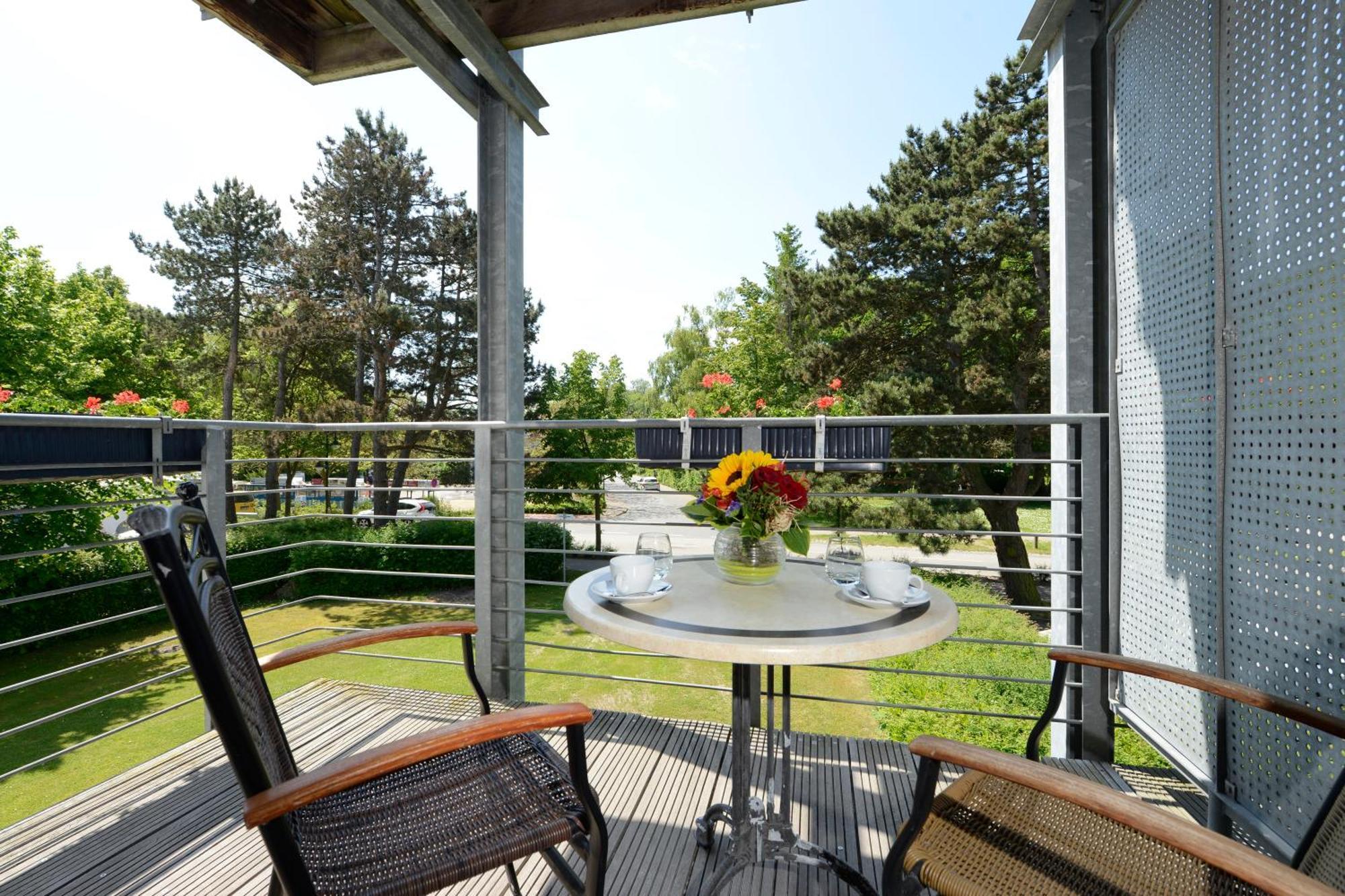 ท็อป คันทรีไลน์ เซโฮเทล กรอสเฮอร์ซอก ฟอน เมคเลนบวร์ค บอลเทนฮาเกิน Hotel บอลเทินฮาเกิน ภายนอก รูปภาพ