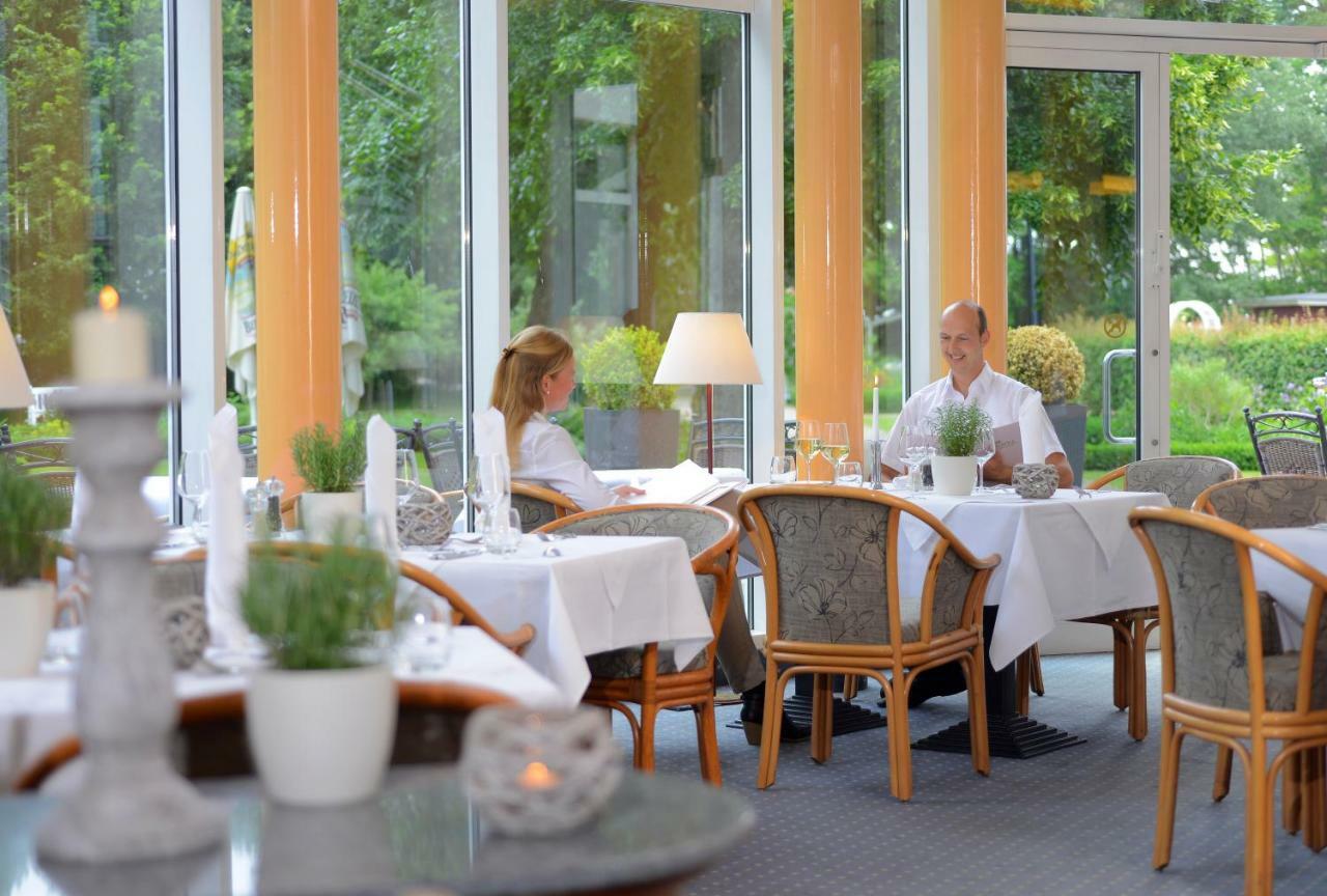 ท็อป คันทรีไลน์ เซโฮเทล กรอสเฮอร์ซอก ฟอน เมคเลนบวร์ค บอลเทนฮาเกิน Hotel บอลเทินฮาเกิน ภายนอก รูปภาพ